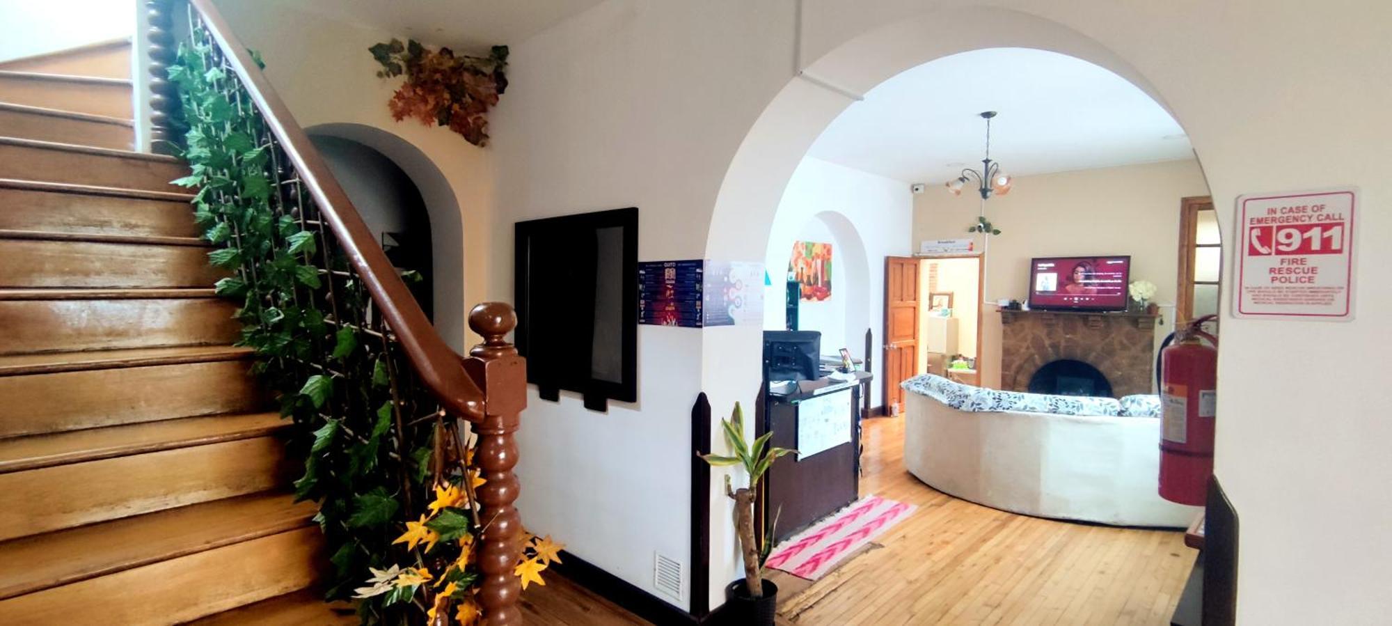 Minka Hostel Quito Eksteriør billede