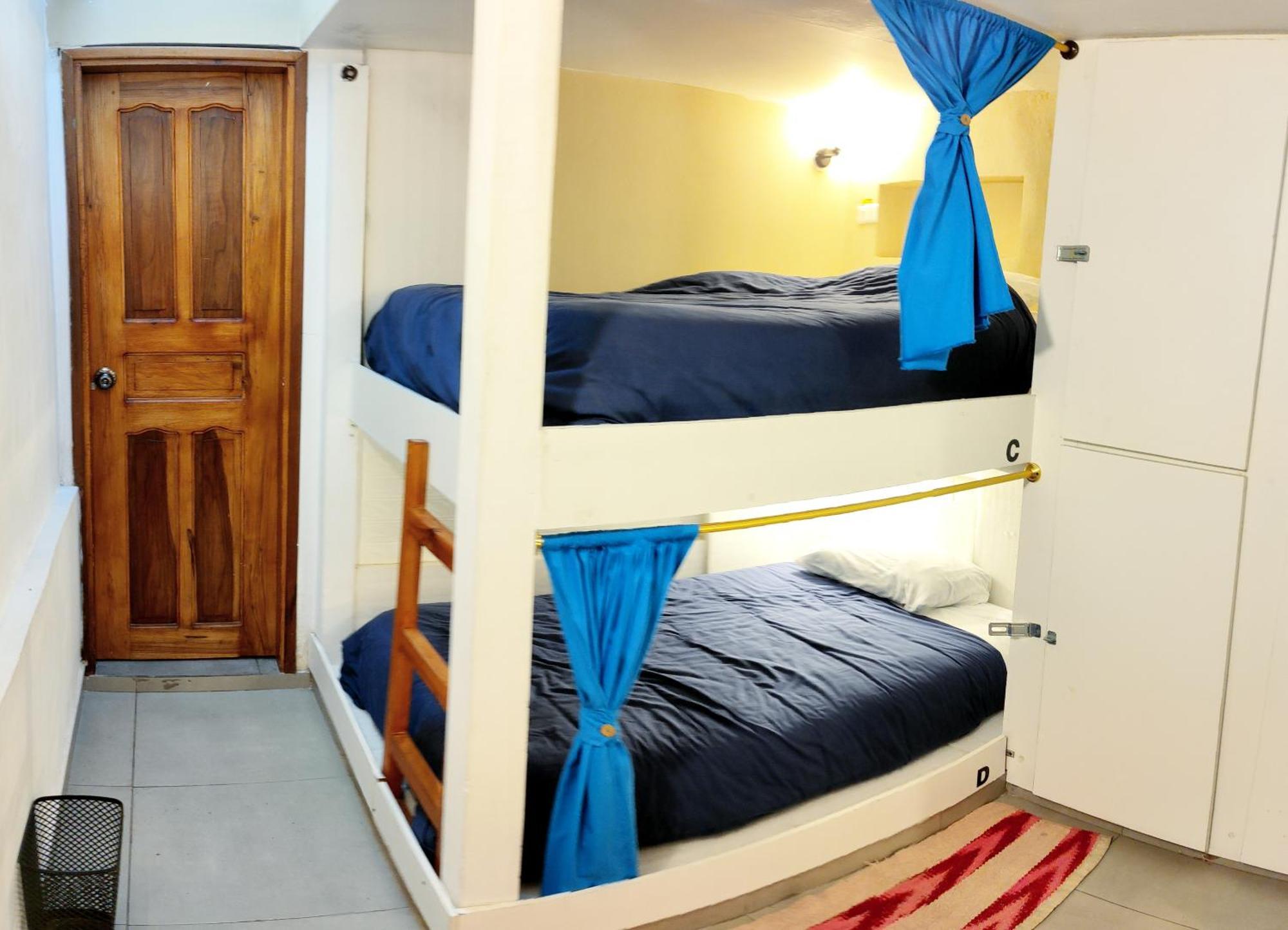Minka Hostel Quito Eksteriør billede