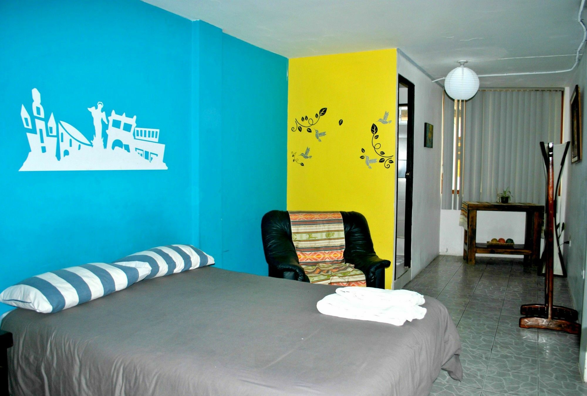 Minka Hostel Quito Eksteriør billede